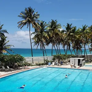Kasa Galicia By The Sea Beachfront Condo Pool Apartment